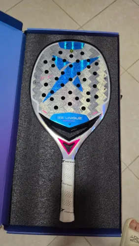 Raquete de Beach Tennis DropShot Bronco 2.5 Greta Giusti 2025