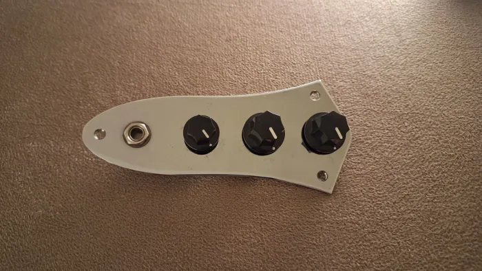 Circuito Control Plate Jazz Bass Tagima TJB5