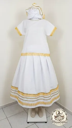 Roupa de kmbanda e camdomble
