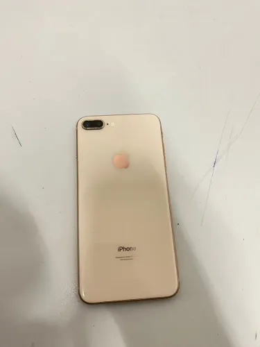 iPhone 8 Plus