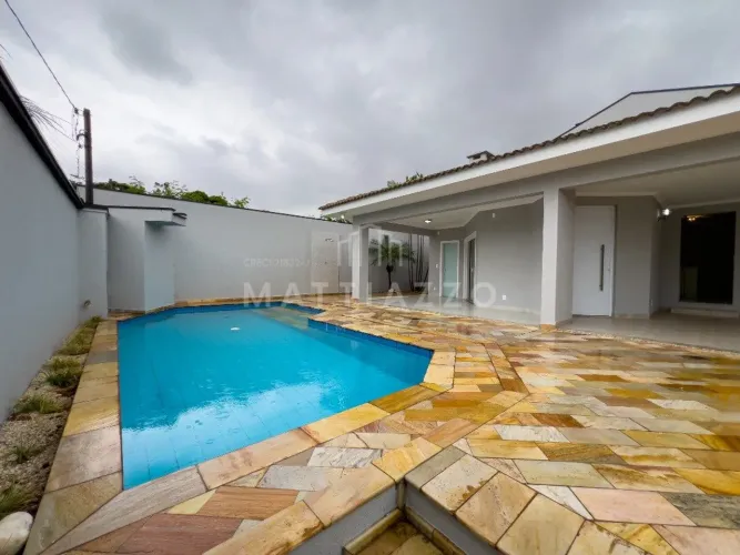 Casa em condomínio à venda com 4 dormitórios, Parque São Bento em Limeira/SP.