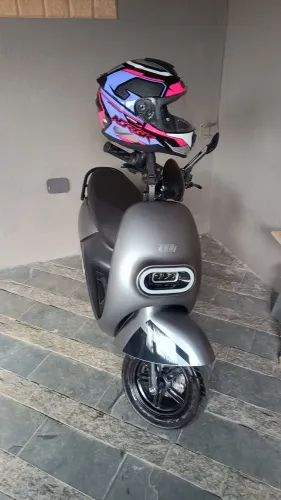 Scooter elétrica Ws50