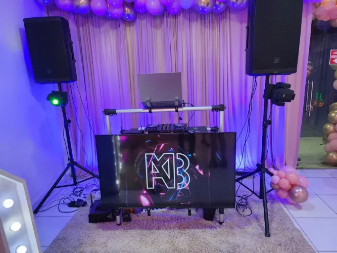 Dj som & Iluminação para casamentos e aniversário