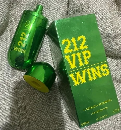 212 Vip Wins Ediçao Limitada 80ml-Carolina Herrera.