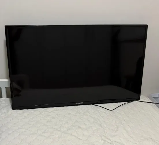 TV Samsung 50? LED - Excelente Estado - Não é Smart