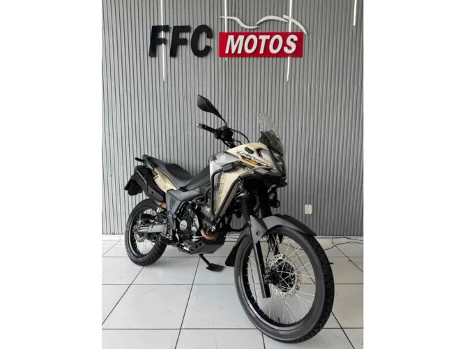 Honda Xre 300 sahara adventure 2024