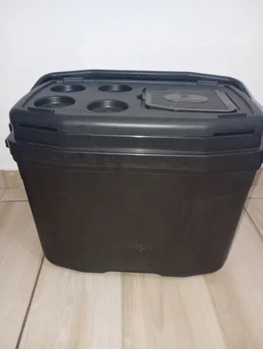 Cooler 32 litros preto