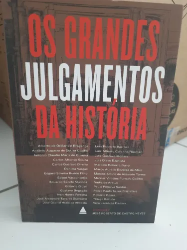 Livro Os Grandes Julgamentos da História