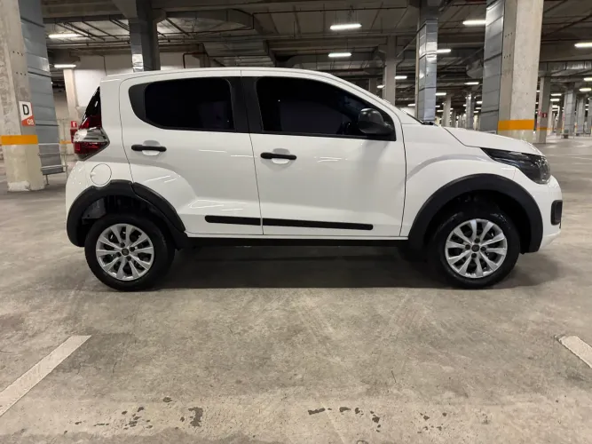 Fiat Mobi Like 1.0 Fire Flex 5P. 2023