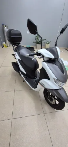 Yamaha fluo abs baixo km..