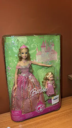Barbie & Kelly Irmãs Princesas 2007