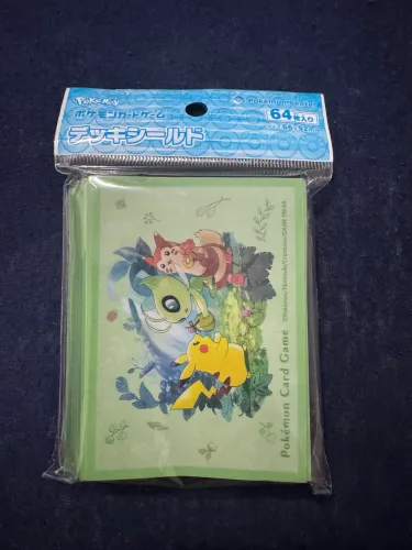 Sleeves / Protetores de Cartas Pokémon Center Japão - Celebi, Pikachu e Furret