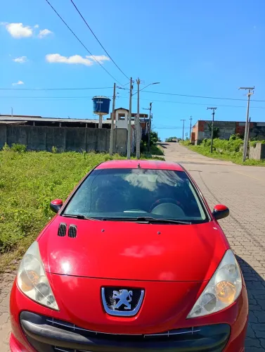 Peugeot 207 XR 1.4 Flex 8V 3P 2011