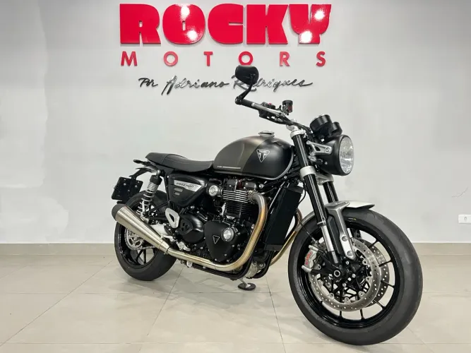 Triumph Speed Twin 1200cc