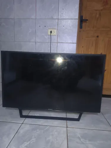 TV Sony 40" Smart LCD - COM DEFEITO | Para Conserto ou Peças