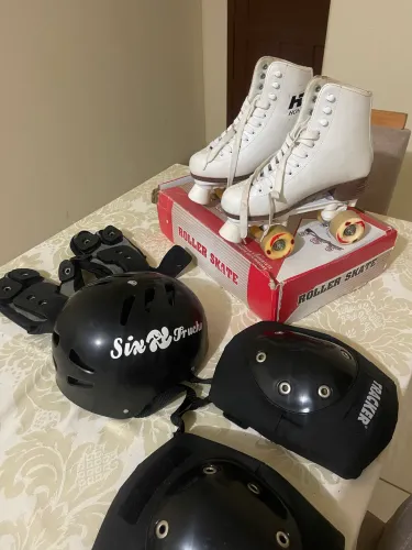 Vende-se Patins Hondar Tradicional Quad Branco
