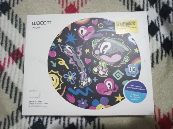 Mesa Digitalizadora Wacom Intuos Ctl4100, Pequena, 4 , Preto