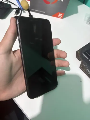 iPhone 11 64GB 