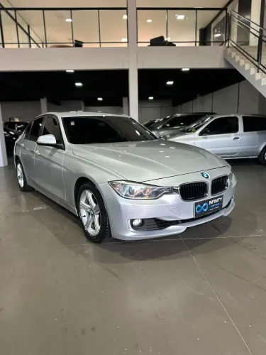 BMW 320I A 2.0 Turbo/activeflex 16V 184cv 4P 2013