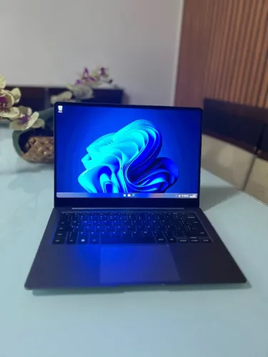 Samsung Galaxy Book4 Pro Intel Core Ultra 5 | 16GB RAM | 512GB SSD | Perfeito Estado