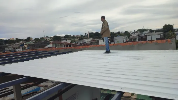 Telhado cobertura estrutura metálica tesoura