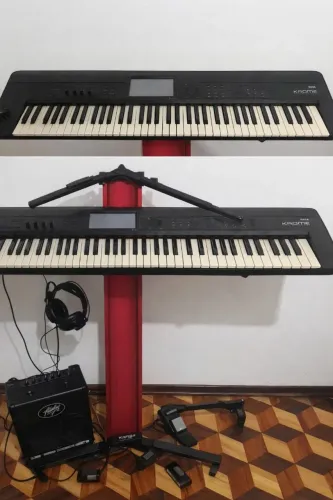 Teclado sintetizador Korg Krome 73