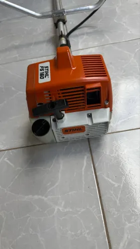 Vendo essa Roçadeira STHIl 160.