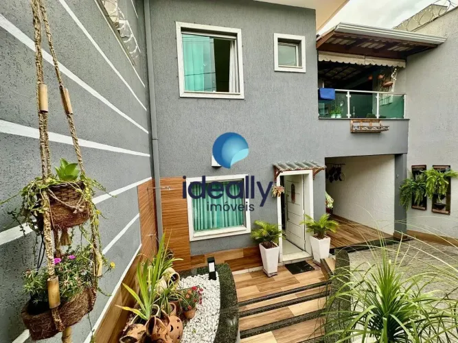 CASA GEMINADA | 2 QUARTOS 2 SUITES| 2 VAGAS | BAIRRO SERRANO - R$ 780.000,00