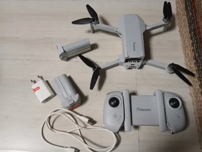 Vendo drone em perfeito estado praticamente novo usado poucas vezes