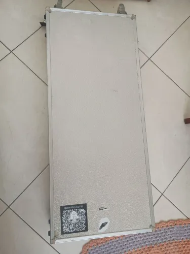 Case Pedais 