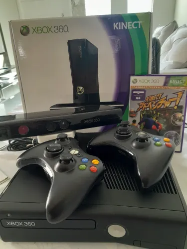 Xbox 360 Slim Excelente Estado Produto de Colecionador