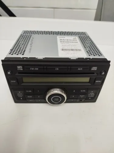 Rádio automotivo Nissan