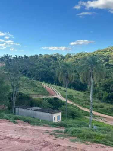 Viva cercado de verde, paz e valorização  Lote 500m² em Ibiúna-SP