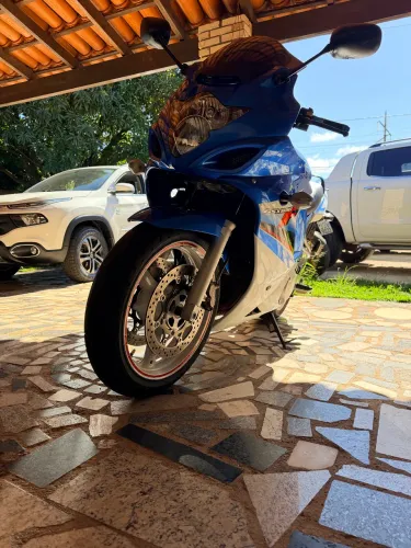 Vendo ou troco Gsx 650f