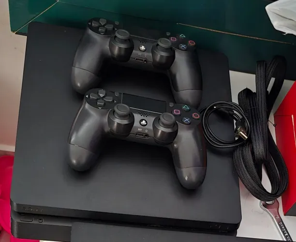 PS4 Slim 500Gb