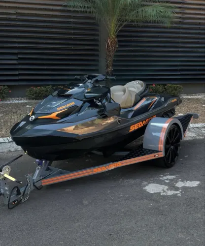 Jet Ski