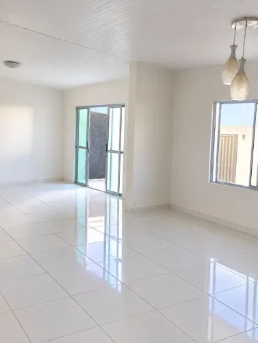 Aluguel de casa em Jauá. Locação anual