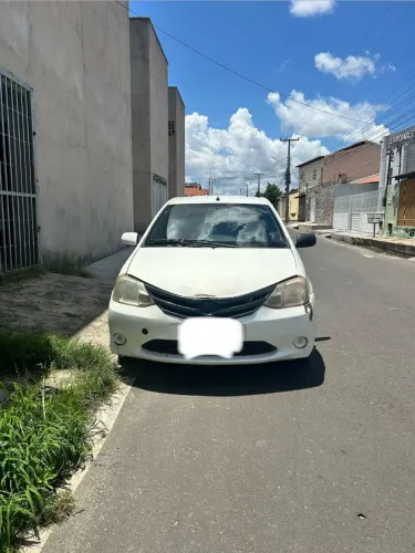Toyota Etios XS Sedan 1.5 Flex 16V 4P Mec. 2013