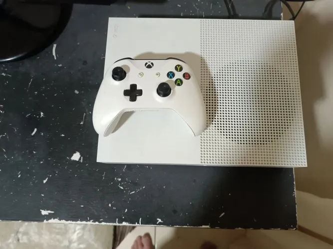 Xbox one S 500 GB