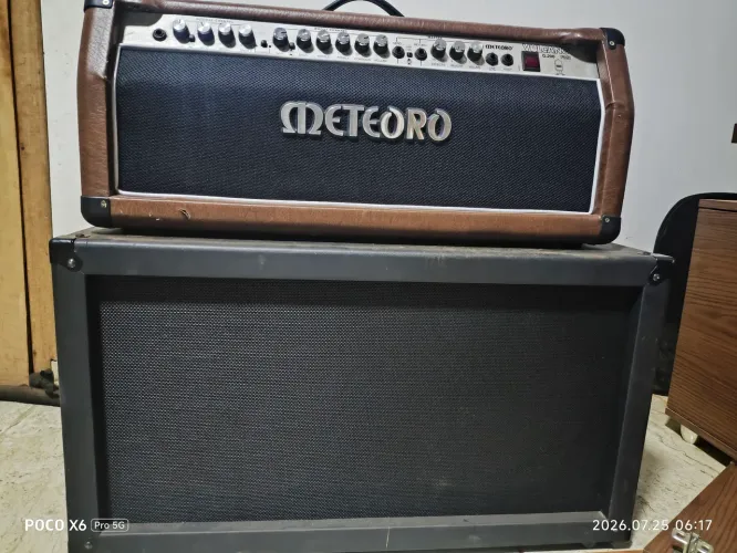 Cabeçote meteoro Vulcano,mais caixa 2x12 com falantes eld Power