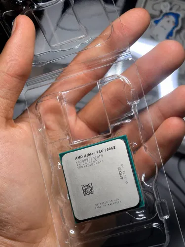 Processador AMD Athlon PRO 200GE AM4 