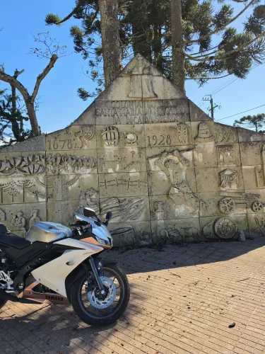 Yamaha R15 2026 baixa KM