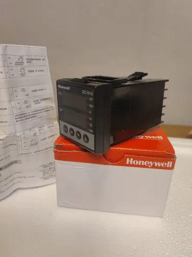 Controlador Universal Dc1010cr 30 e Honeywell (Novo)