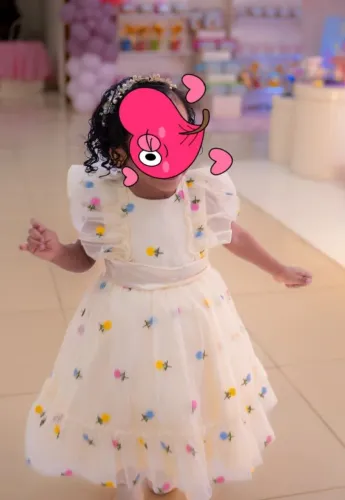 Vestido de festa tamanho 2 a 3 anos 