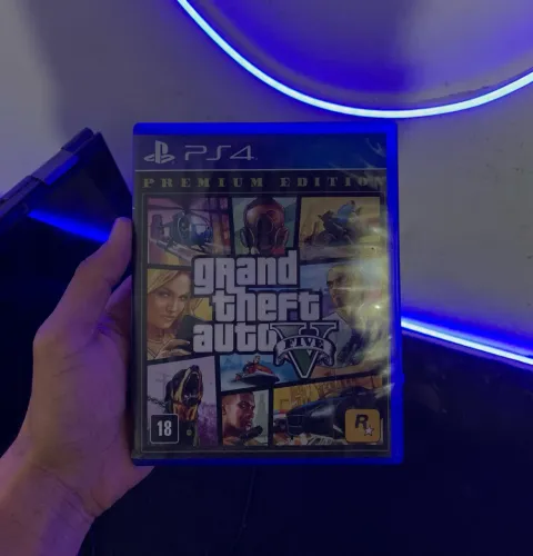 GTA V Premium Edition PS4 - Aventura, Ação e Mundo Aberto!