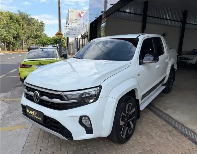 Volkswagen Amarok Extreme CD 3.0 4X4 TB Dies. Aut. 2025