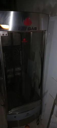 Máquina de assar frango 