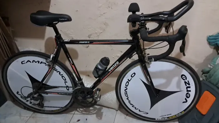 Bicicleta  importada corrida profissional 