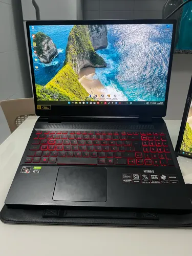 Vendo Notebook Gamer Acer Nitro 5 | RTX 3050 | 32 gb RAM DDR5