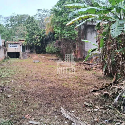 Terreno à Venda no Engenho do Mato | 900m² Plano